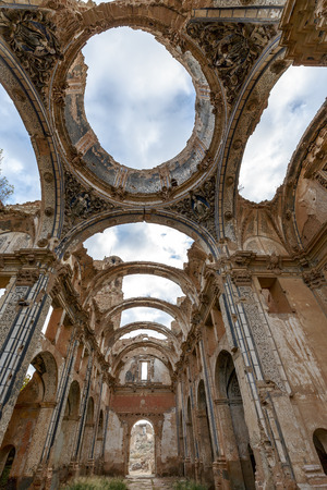 Belchite is a town in the province of Zaragoza Spain. Is known to have been the scene of one of the symbolic battles of the Spanish Civil War, the Battle of Belchite. Now it is abandoned.のeditorial素材