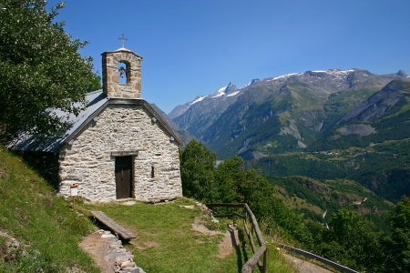 Chapel in the French Alpsの写真素材