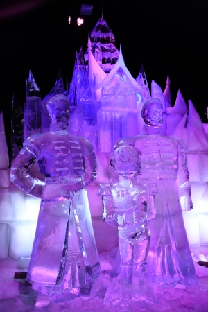 BRUGES, BELGIUM - DECEMBER: The Snow & Ice Sculpture Festival Bruges 2013 in December 2013. This year the exhibition is based on Disneyâs newest movie âFrozenâ.-のeditorial素材