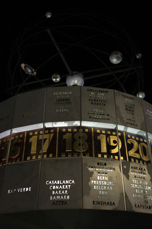 The Weltzeituhr (Worldtime Clock) at Alexanderplatz in Berlinのeditorial素材