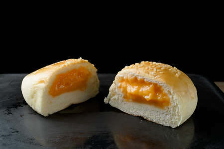 Bread custard filling