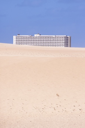 Modern hotel in the midle of the sandy desert のeditorial素材