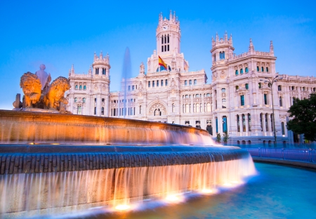 Plaza de la Cibeles (Cybele's Square) - Central Post Office (Palacio de Comunicaciones), Madrid, Spain.のeditorial素材