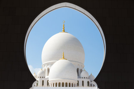Grand entrance to Sheikh Zayed Grand Mosque in Abu Dhabi, the capital city of United Arab Emirates.の写真素材
