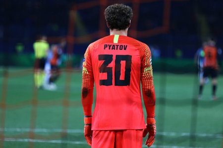 KHARKIV, UKRAINE - OCTOBER 23, 2018: Goalkeeper Andriy Pyatov of Shakhtar Donetsk in action during the UEFA Champions League game against Manchester City at OSK Metalist stadium. ManCity won 3-0のeditorial素材