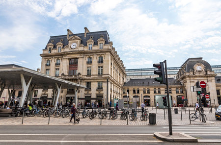 BORDEAUX, FRANCE - JUNE 13, 2017: Facade of main railway station (also known as Gare SNCF) of Bordeaux city, Bordeaux-Saint-Jean. The current station building opened in 1898のeditorial素材