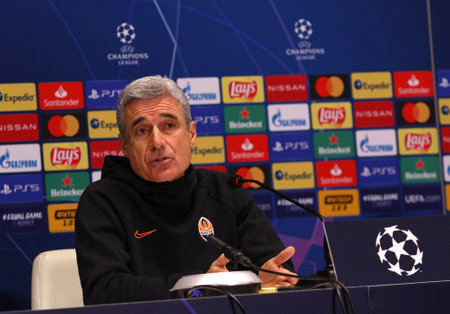 KYIV, UKRAINE - NOVEMBER 30, 2020: Shakhtar Donetsk manager Luis Castro attends the press-conference before the UEFA Champions League game against Real Madrid at NSC Olimpiyskyi stadium in Kyivのeditorial素材