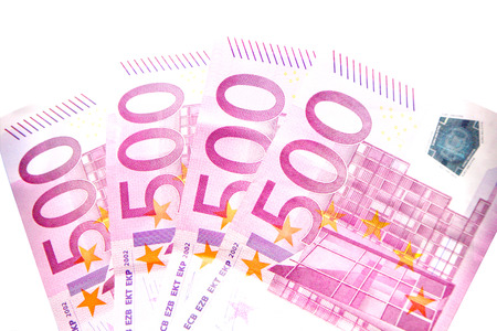 5 Hundret Euro Banknotes with a white Background