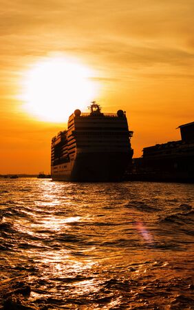 Hamburg, Germany - April 7, 2018: View of river Elbe,shape of cruise ship in Hamburg's harborのeditorial素材