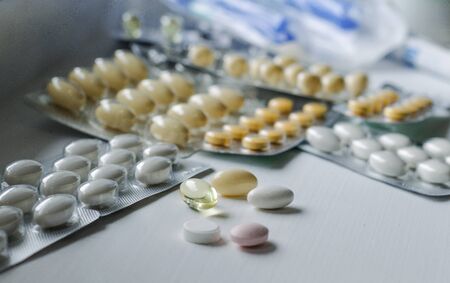 many different tablets, including blisters and plates