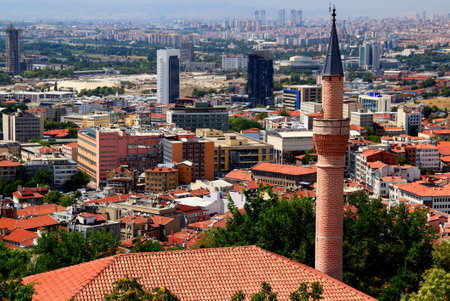 Panoramic view of the city of Ankara with the minaret of the mosque in the foregroundの写真素材