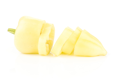 Sliced white paprika (Hungarian sweet pepper) isolated on white background five cut pieces
の写真素材