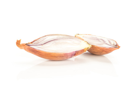 Two golden shallot halves isolated on white background
の写真素材