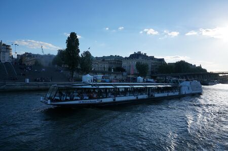seine river, Paris, Franceのeditorial素材