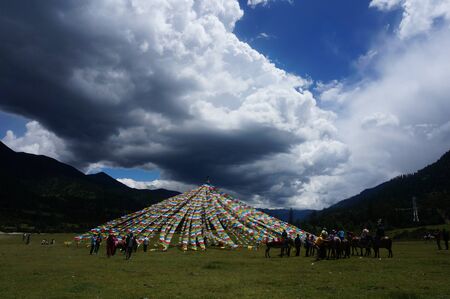 prayer flags in Tibet, Chinaのeditorial素材