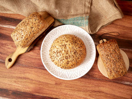 Multigrain bread with sunflower seeds, linseed and sesame seeds.
