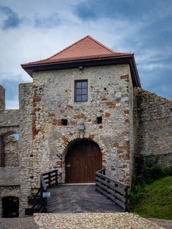 Rabsztyn, Poland - August 2, 2021:
Entrance gate of a 14th century stronghold, part of a system of castles known as an Eagle's Nests, formerly protecting the southern border of Poland.のeditorial素材