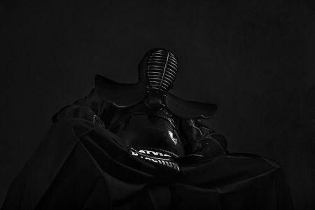 Kendo samurai sitting in chair in armor blackのeditorial素材