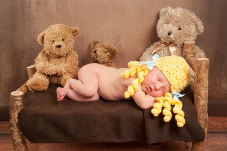 Newborn Baby Girl Wearing a Goldilocks Costumeの写真素材