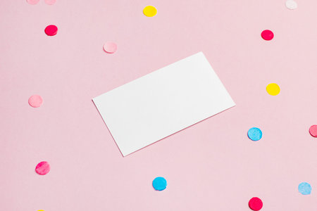 Paper sheet cards with blank mockup copy space on pink backgroundの写真素材