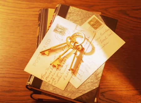 key and post cardの写真素材