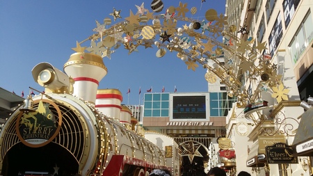 Tsim Sha Tsui Hong Kong  December 21 2014  Harbour City decorates its mall with goldenthemed train and shops to celebrate Christmasのeditorial素材
