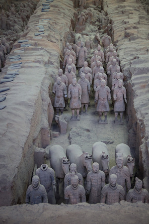 CHINA, XIAN - MARCH 14: Ping Ma Yong, Terra cotta army on 14 March 2016 in Xian, China. Unesco world heritage site. Soldier  funerary statuesのeditorial素材