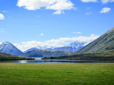 Viewpoint with the lake and mountain in New Zealand in cloudy dayの写真素材