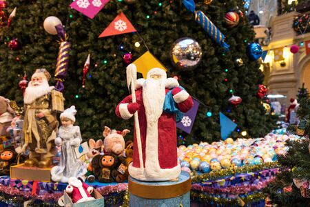 MOSCOW, RUSSIA - NOVEMBER 24, 2018: New Years and Christmas decoration of the GUM in Moscow, Russia.のeditorial素材