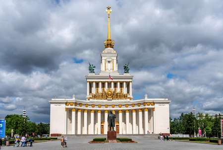 Moscow, Russia - June 30, 2021: The main pavilion of VDNKh. Pavilion No. 1 Central at the Exhibition of Achievements of the National Economy in Moscow.のeditorial素材