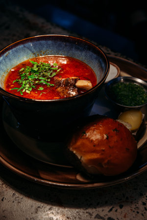 plate with borsch