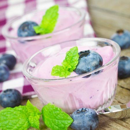 yogurt with blueberriesの写真素材