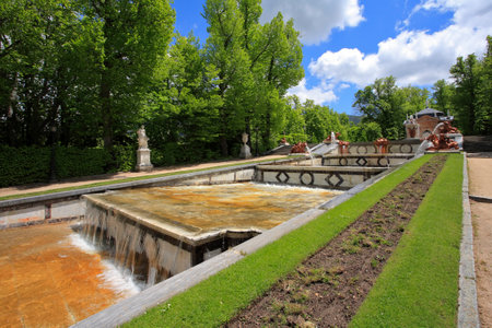 The magnificent cascade of fountains and sculptures of 18 centuries in ancient park in the Spanish city of Segoviaのeditorial素材