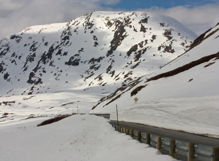 Snowy roads on the way to Geiranger, Norwayの写真素材