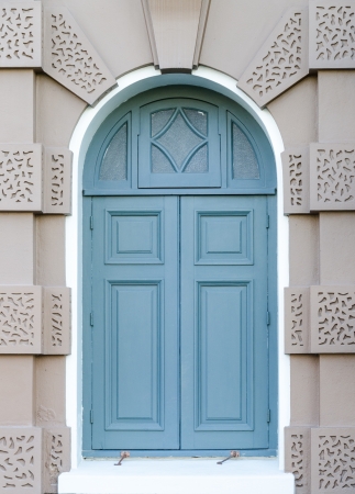 The chakri maha prasat throne hall wall and window の写真素材