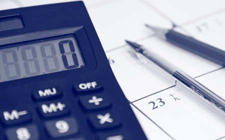 Financial calculation on the table の写真素材