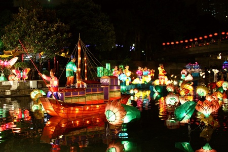 HONG KONG - FEB 18, Chinese New Year Lantern carnival in Tuen Mun, Hong Kong on 18 February, 2011. It is an important event throughout the year.のeditorial素材