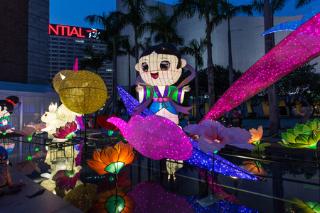 HONG KONG - SEP 19: Chinese lanterns light up to celebrate the mid-autumn festival, also known as moon festival, on September 19, 2015 in Tsim Sha Tsui, Hong Kong.のeditorial素材