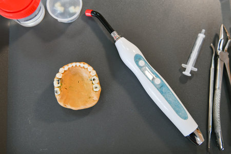 Teaching dental fillings. Teaching dental treatment using ultraviolet light equipment
