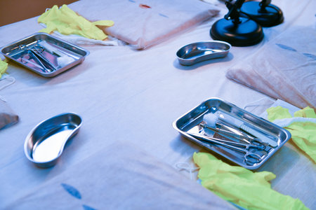 training class in surgery. tumor removal. Training class for tissue extension. children and surgeon. Teaching hiruggiの写真素材