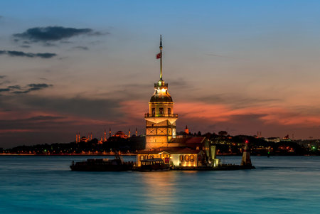 Istanbul, Turkey, 11 November 2008: The Maiden's Towerのeditorial素材