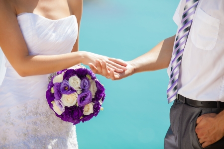 wedding, holding hands newlywedsの写真素材