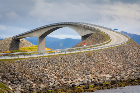 Storseisundet Bridge (Norwegian: Storseisundbrua): Atlantic Highway (Atlanterhavsveien). It connects Romsdal peninsula to the island of AverÃ¸ya in MÃ¸re og Romsdal county.のeditorial素材