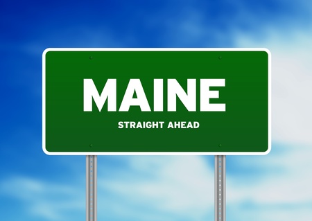 Green Maine, USA highway sign on Cloud Background. の写真素材
