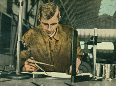 CIRCA 1933: Rare German vintage cigarette card from the 1933 Der Staat der Arbeit und des Friedens album, Part 2, Picture 71.のeditorial素材