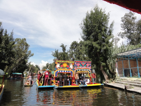 Xochimilco is one of the sixteen delegations of the Town of Mexico City in Mexico. Its seat is El Rosario.のeditorial素材