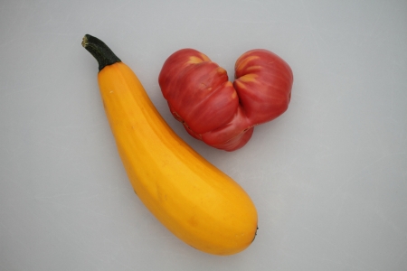  heart tomatoes, vegetables, zucchiniの写真素材