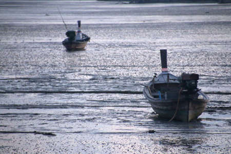 Boats on the beachの素材