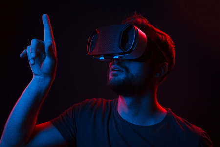 Man exploring world in VR