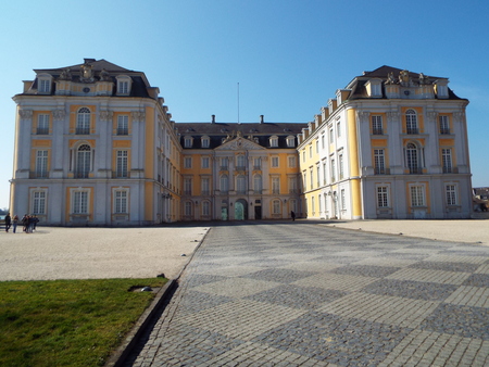 Augustusburg Castle, view from the east with courtyardのeditorial素材